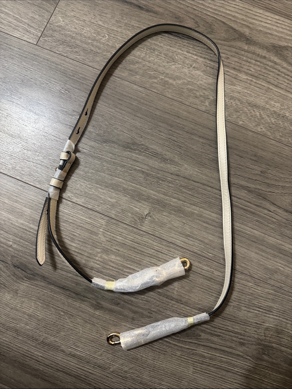 Marc Jacobs leather Crossbody Strap in Cream - Adjustable Shoulder Strap